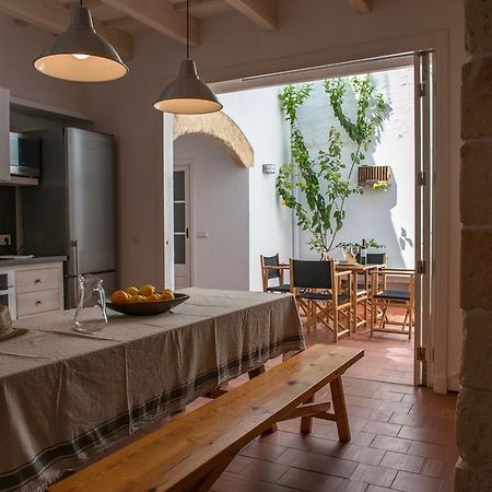 Cal Bisbe Villa Ciutadella  Exteriör bild
