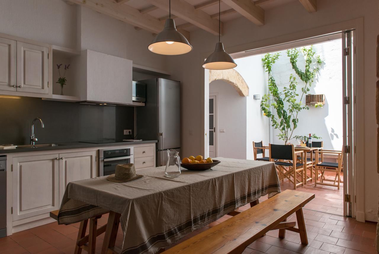 Cal Bisbe Villa Ciutadella  Exteriör bild